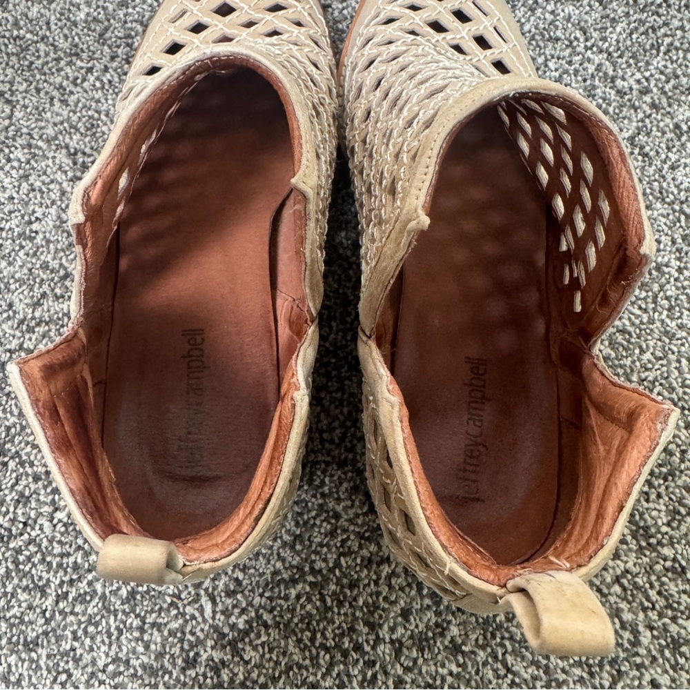 Jeffery Campbell Anthropologie Taggart Tan Beige Cutout Booties Ankle Boots 9.5 - Picture 9 of 10